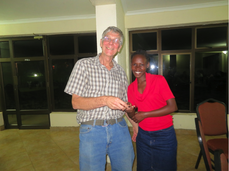 Photo: Nanelwa winning a flash drive